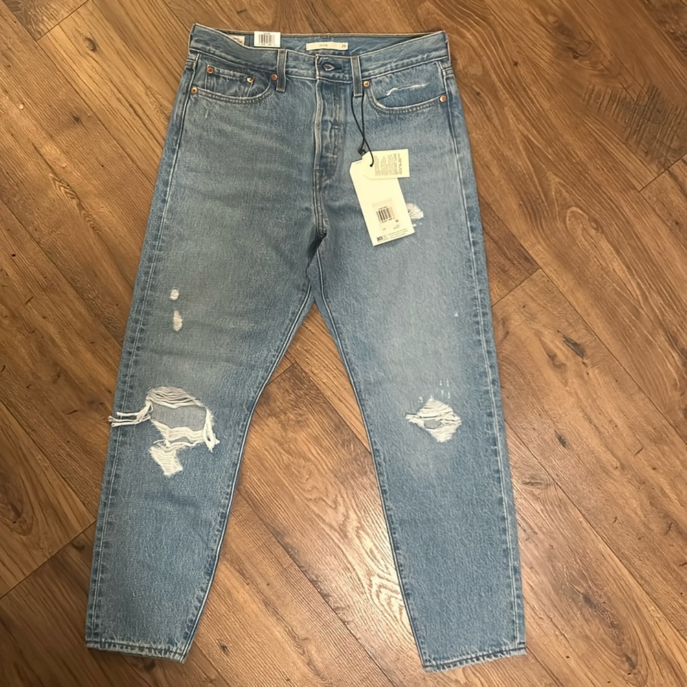 NEW Levi’s wedgie